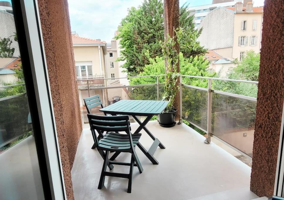 Le Paisible - Parking Privatif Et Balcon Lejlighed Nancy Eksteriør billede